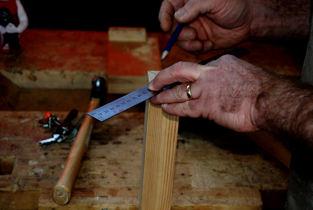 Preparing a walnut blank at the lathe